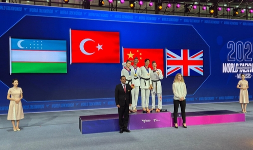 BALIKESİR’İN GURURU NAFİA KUŞ AYDIN 2. KEZ DÜNYA ŞAMPİYONU