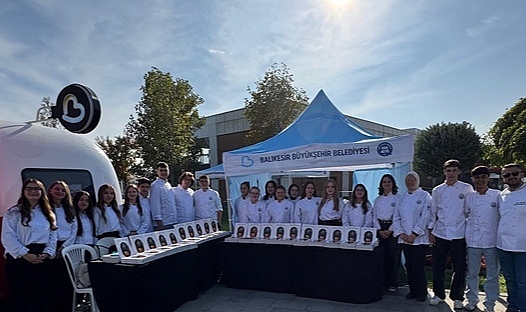 BALIKESİR'Lİ ÖĞRENCİLERİN ÖRNEK ÇALIŞMASI SES GETİRİYOR