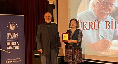 ÖDÜL OYBİRLİĞİYLE BUSE HALİCAN'IN OLDU