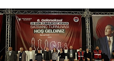 6. GELENEKSEL SATRANÇ TURNUVASI DÜZENLENDİ