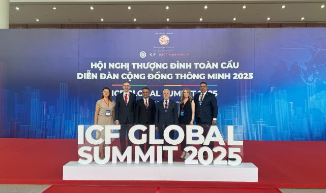 BURSA, AKILLI ŞEHİR YOLCULUĞUNU DÜNYAYA TANITTI