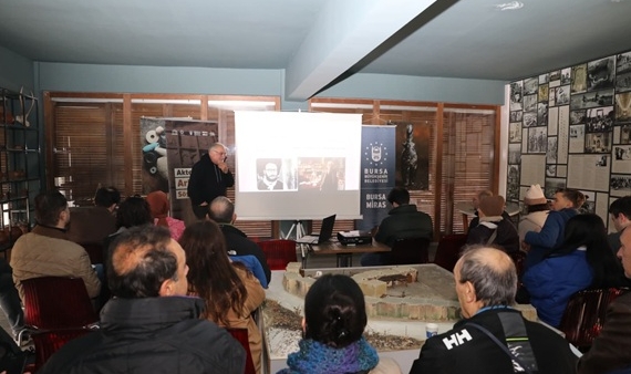 DOÇ.DR. AHMET UHRİ ANTİK ÇAĞDA BESLENME KÜLTÜRÜ VE ŞEKERİ ANLATTI