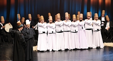 KÜÇÜKÇEKMECE'DE ‘ŞEB-i ARUS’ PROGRAMI DÜZENLENDİ