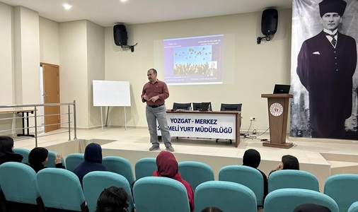 PROF.DR. MUSTAFA BÖYÜKATA KONUK KONUŞMACIYDI 