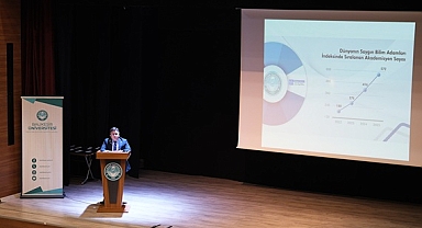 AKADEMİSYENLERE PERFORMANS BELGELERİ TÖRENLE VERİLDİ