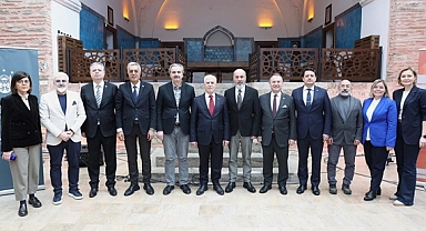 BURSA, FETHİN 700. YILINDA DÜNYA SAHNESİNDE