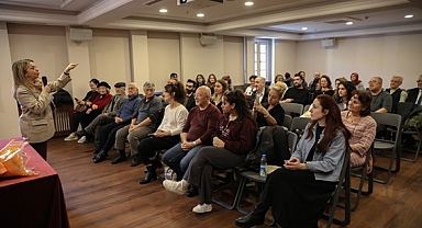 SEVGİ, SANAT VE FELSEFENİN IŞIĞINDA KONUŞULDU