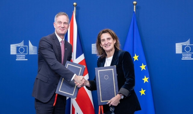 AB VE BİRLEŞİK KRALLIK ANLAŞMA İMZALADI 