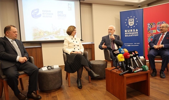 SERGİ TAYYARE KÜLTÜR MERKEZİNDE