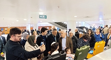 YÜZLERCE ÇOCUK ATÖLYELERDE GELECEĞE DOKUNDU