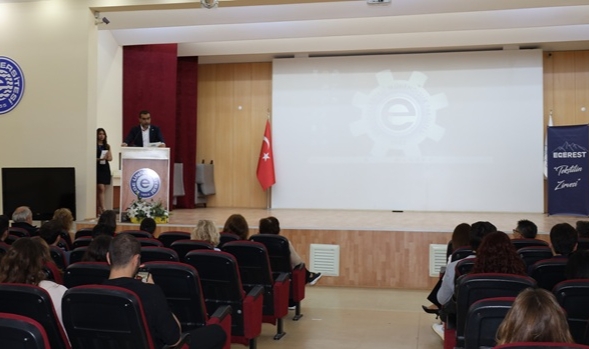 EGE MODA ENDÜSTRİSİ-ÜNİVERSİTE İŞ BİRLİĞİNDE YENİ DÖNEMİN İLK ADIMI ATILDI