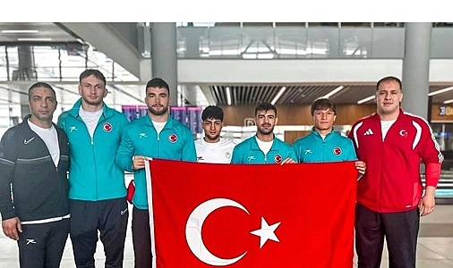 FISU DÜNYA ÜNİVERSİTELER GÜREŞ ŞAMPİYONASI'NDA, SERBEST STİLDE MİLLİLERİMİZDEN 2 ALTIN, 3 GÜMÜŞ MADALYA