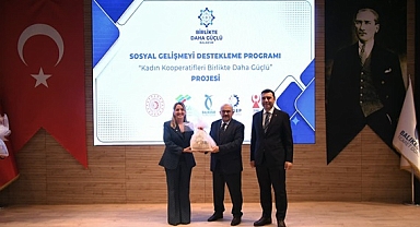 BİRLİKTE DAHA GÜÇLÜ BALIKESİR KADIN EMEĞİ PROJESİ KAPANIŞ PROGRAMI YAPILDI 